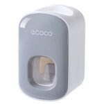 Dispensador automático de pasta de dientes.