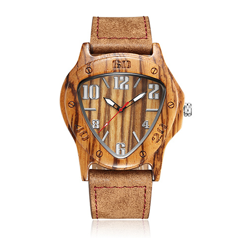 Reloj triangular de madera para hombre.