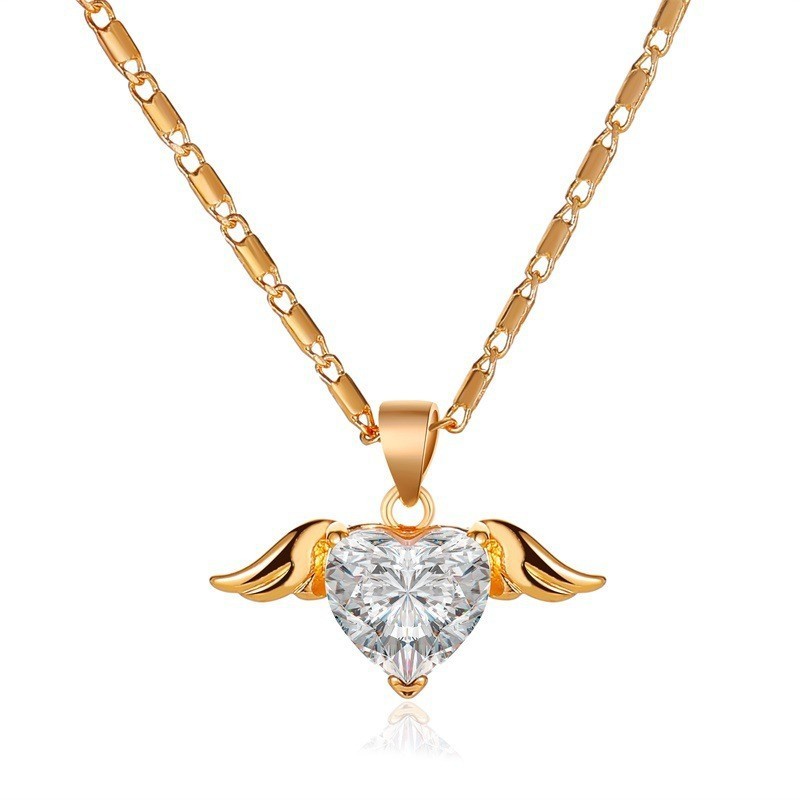 Collar de Alas de Corazón